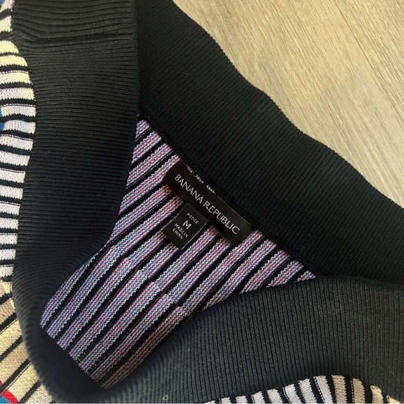 Banana Republic pleated midi skirt - Picture 6 of 6